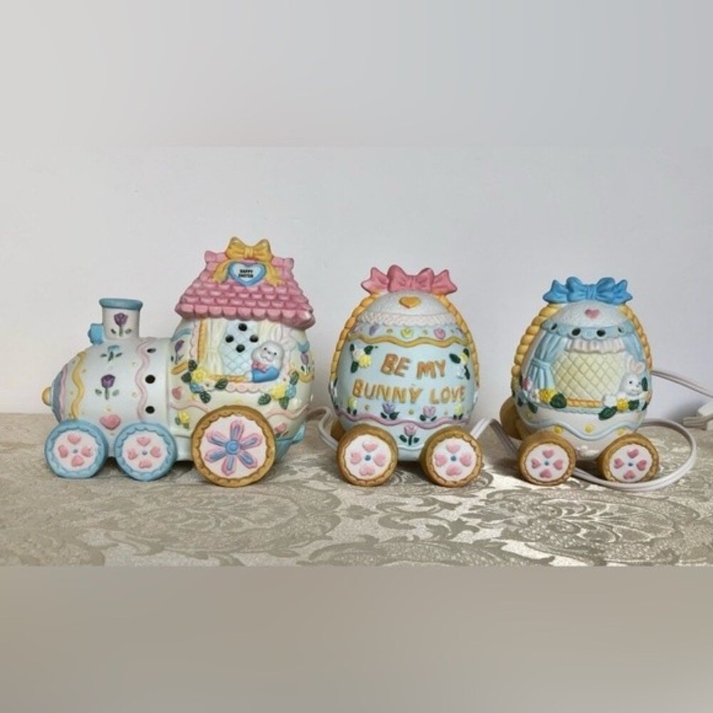 DECOR & MORE TRAIN EASTER EGG HAND PAINTED NIGHT LIGHT PORCELAIN BUNNY, RABBIT